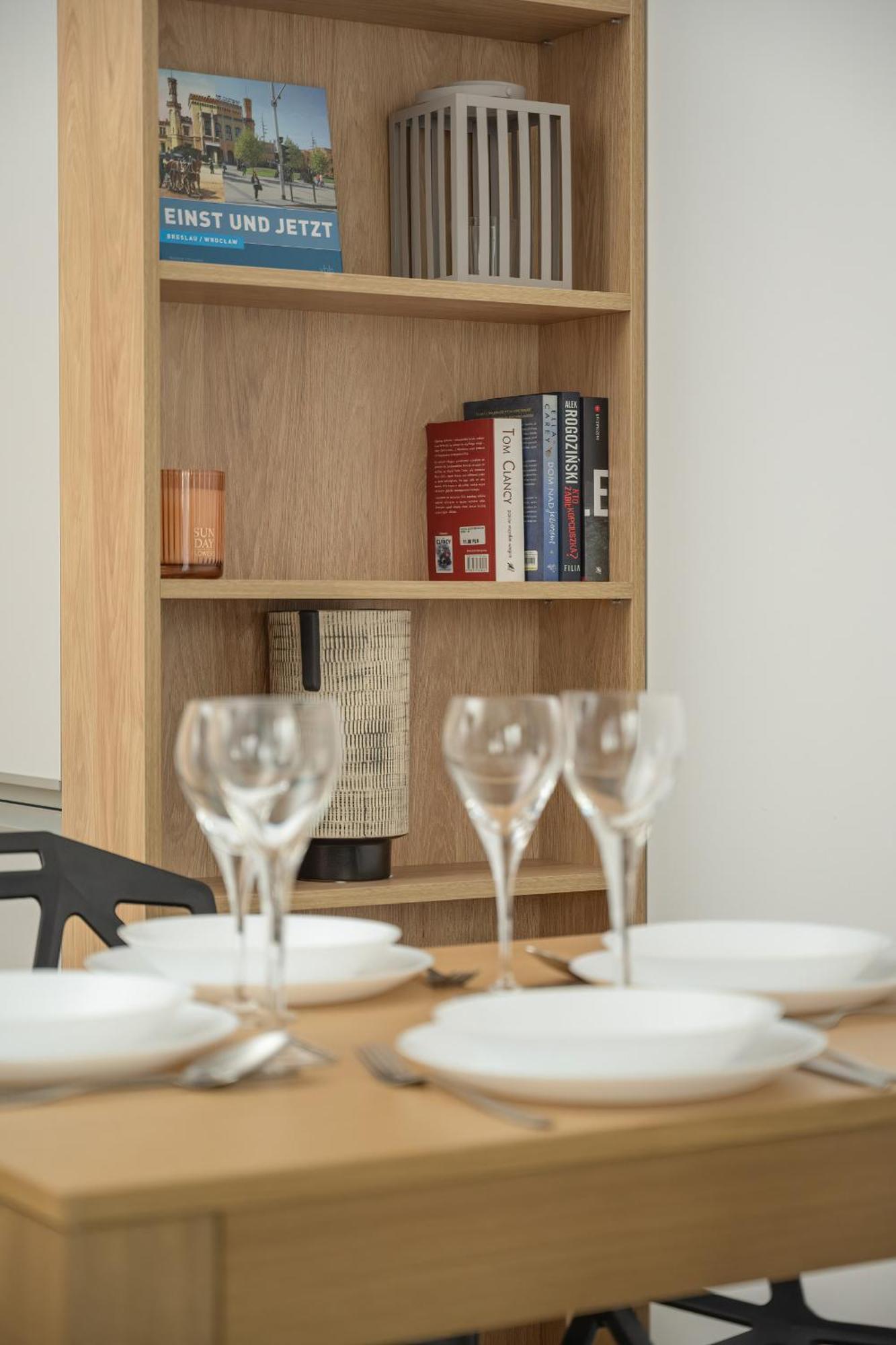 Michalczyka Stylish Apartment With Parking In The City Center Of Wroclaw By Noclegi Renters Eksteriør billede
